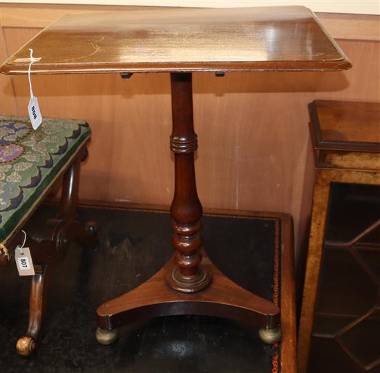 A Victorian mahogany tilt top wine table W.58cm